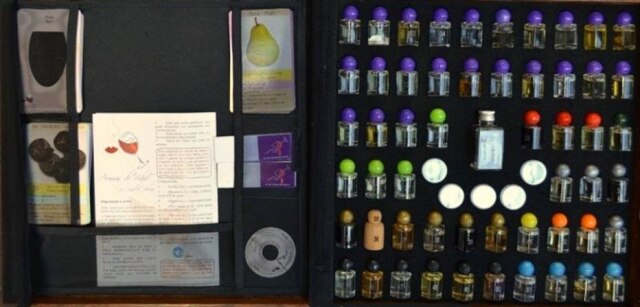 Daniella Romano|Divulgação O kit de aromas de Daniella Romano, que inclui frutas brasileiras
