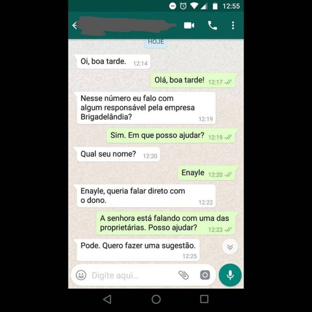 Facebook/brigadelandiadoces Conversa que Enayle teve com a cliente - parte 1.