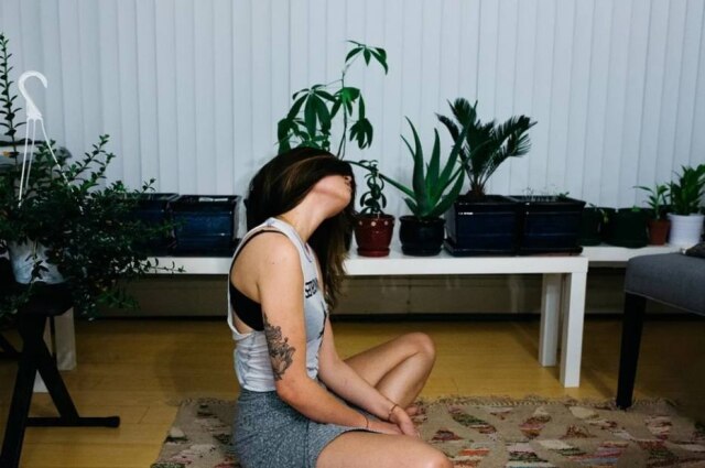 Pixabay Você pode se alongar, fazer exercícios físicos, praticar meditação ou aprender alguma técnica que faz bem à saude durante seu período de quarentena por coronavírus.