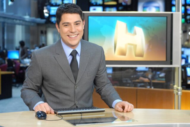 Zé Paulo Cardeal/Globo Apresentador cumpriu promessa feita no Twitter.