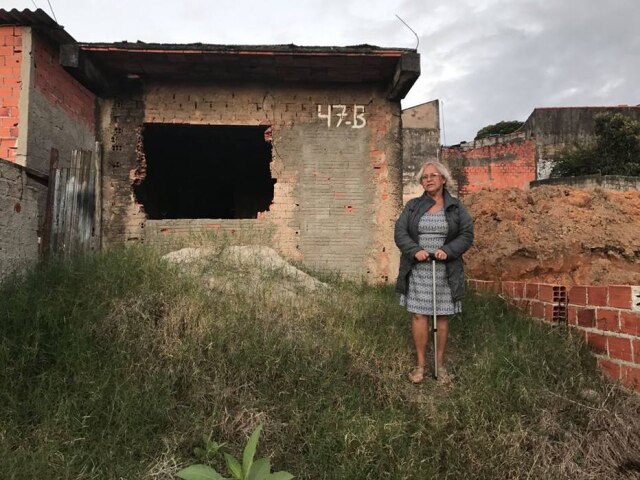 Cedida por Tales Cardoso Claudete em seu imóvel. Na época, apenas algumas paredes haviam sido levantadas.