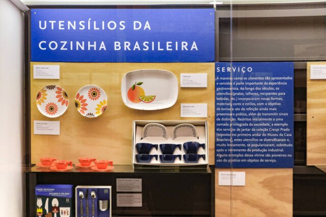 Museu Casa Brasileira Exposição de utensílios de cozinha