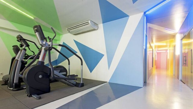 Divulgação Les Cinq Gym
