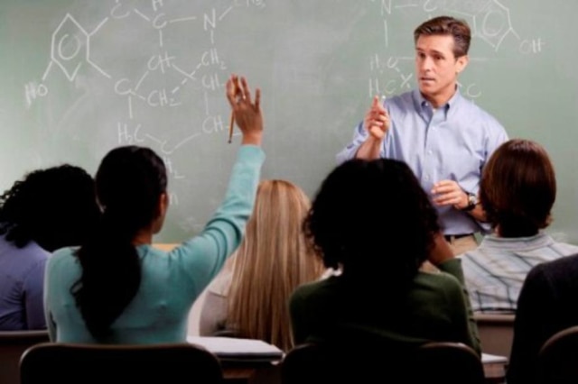 Khanes Athiratanakran/ Creative Commons Os homens constituem apenas 20% do total de professores nas escolas elementares e de ensino médio