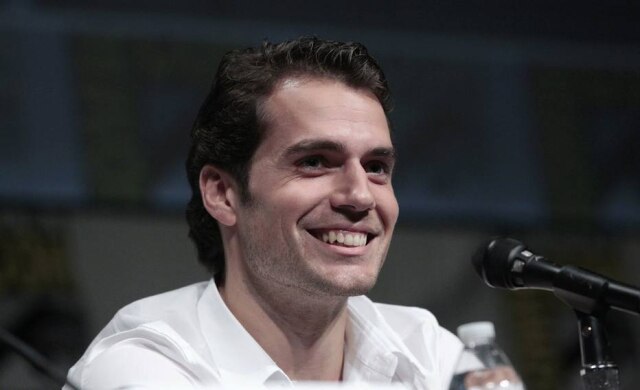 Mario Anzuoni/ Reuters Henry Cavill interpreta o Super-Homem nos cinemas