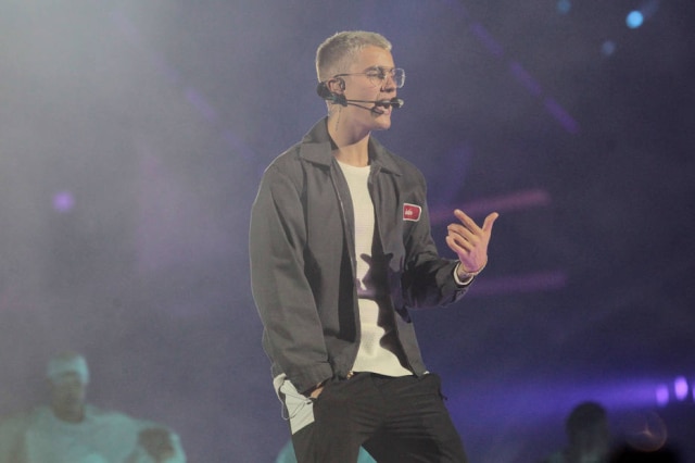 Felipe Rau/Estadão Ex-funcionária de um hospital em Nova York alega ter sido demitida injustamente sob acusações de ter acessado o prontuário médico do cantor Justin Bieber.