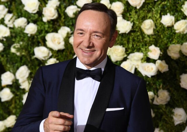 ANGELA WEISS A Scotland Yard investiga novas alegações de assédio sexual contra o ator Kevin Spacey.