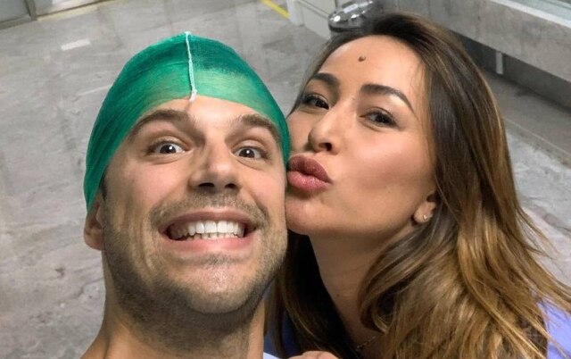 Instagram / @dudanagle Sabrina Sato ao lado de Duda Nagle às vésperas de dar à luz no hospital.