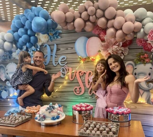 Instagram/@graciekore Malvino Salvador, Kyra Gracie e as filhas