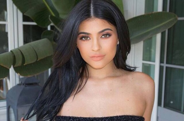 Reprodução/Instagram Kylie Jenner usou top de 13 reais