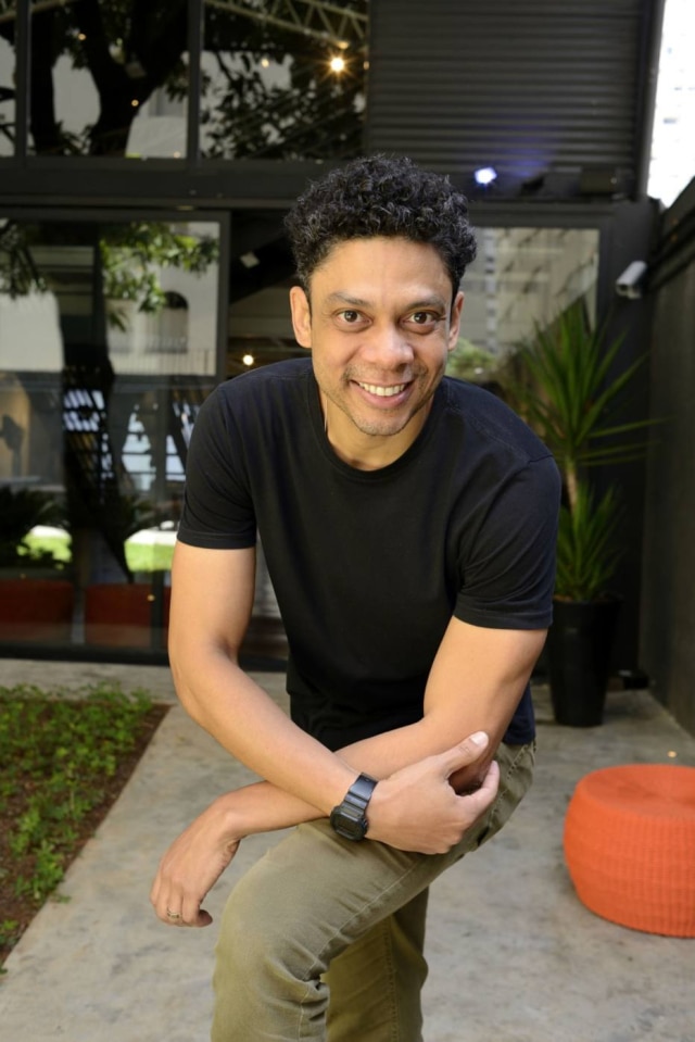 Mauro Holanda|Divulgação O agente de cozinheiros Fábio Moreira, que organiza a carreira (e a agenda) de chefs renomados como é comum no meio artístico.