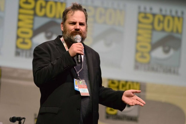 Jordan Strauss/Invision/AP Dan Harmon, criador da série 'Rick and Morty', pediu desculpas publicamente por ter assediado sexualmente uma roteirista