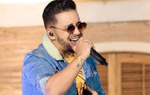 Instagram/ @kleberekaue O cantor Kleber Oliveira tinha 37 anos