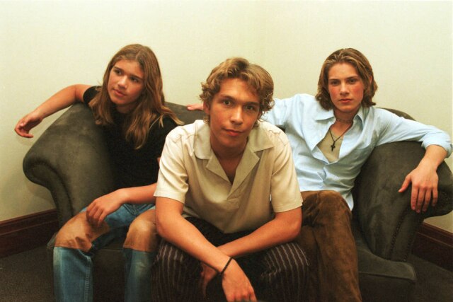J.F. Diorio / AE Irmãos Hanson durante sua visita ao Brasil no auge do sucesso, em abril de 2000