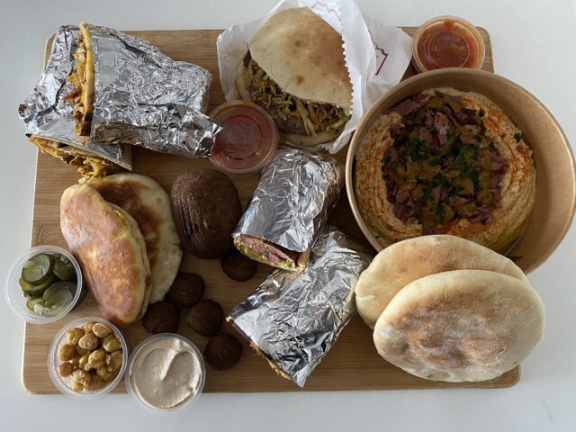 Patrícia Ferraz/Estadão Pinati, passeio pelas comidas de rua de Israel com toques autorais