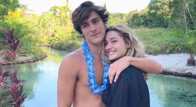 Instagram/@montaleonebruno/ Bruno Montaleone ao lado da namorada Sasha Meneghel