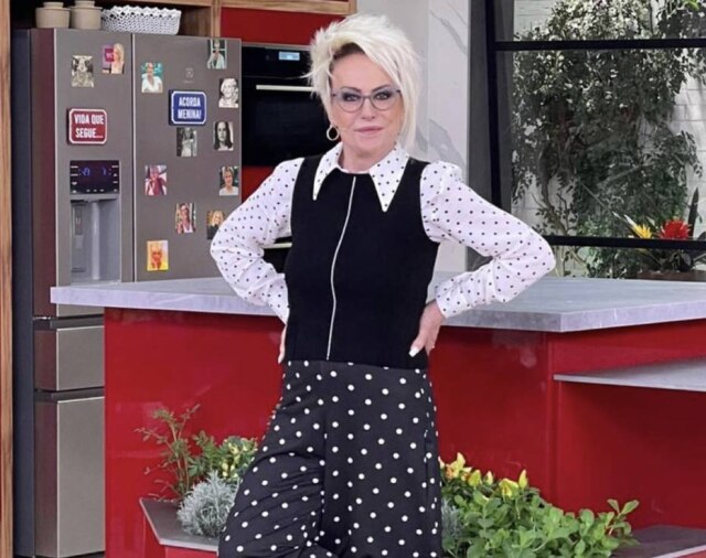 Instagram/@anamaria16 A apresentadora Ana Maria Braga dançou 'Envolver' ao lado de Gil do Vigor e Ju Massoka.