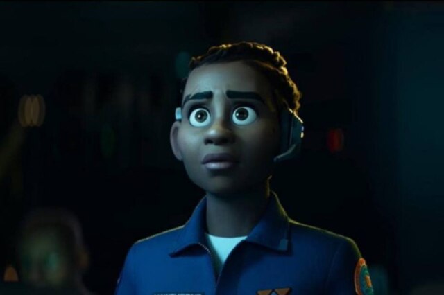 Disney Cena de afeto entre Alisha Hawthorne e sua namorada gerou banimento do filme 'Lightyear' em alguns países.