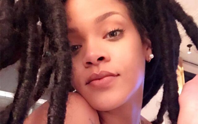 Reprodução/Instagram Rihanna passou a usar dreadlocks há cerca de um mês