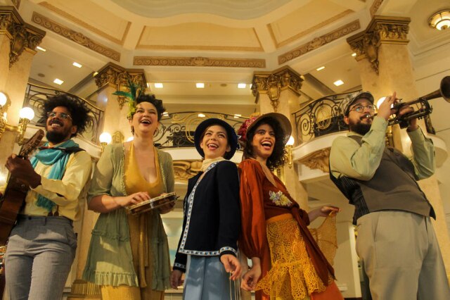 Fellipe Oliveira Visita Teatralizada ao CCBB: o Banco do Brasil, o Centro Cultural e a Cidade de São Paulo – Uma Viagem no Tempo