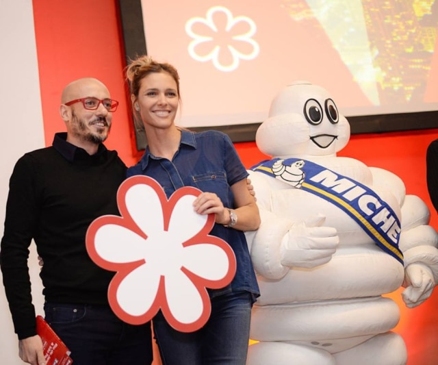 Ari Kaye|Divulgação O chef Daniel Redondo e a apresentadora Fernanda Lima, sócios do Maní