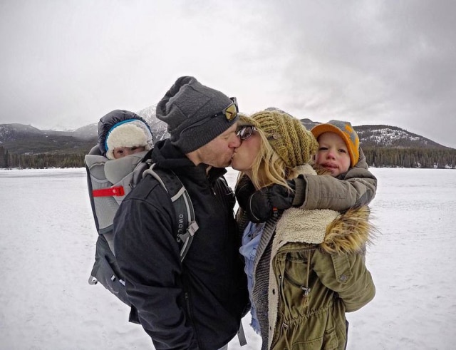 Reporodução/Instagram Família canadense explora paisagens deslumbrantes com os filhos