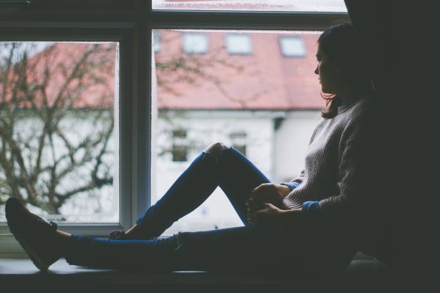Pixabay Diferente de quem tem depressão, o distímico continua a realizar as atividades do dia, mas com qualidade rebaixada.