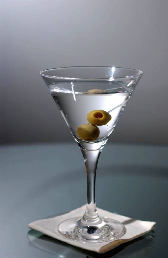 Kenji Honda Vodca martini.