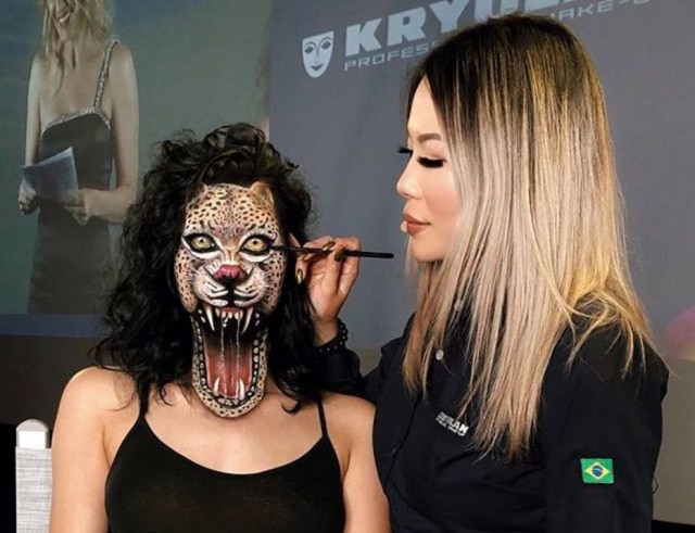 Andrew Yang via Instagram.com/mimles A convite da Kryolan, Mimi Choi veio ao Brasil ensinar suas técnicas a maquiadores
