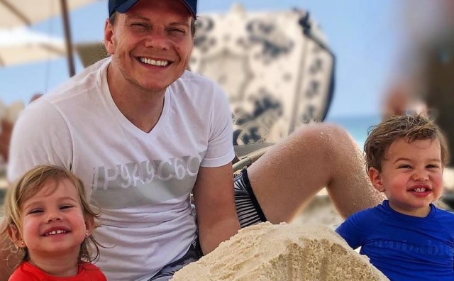 Instagram / @micheltelo Michel Teló ao lado de seus filhos, Melinda e Teodoro.