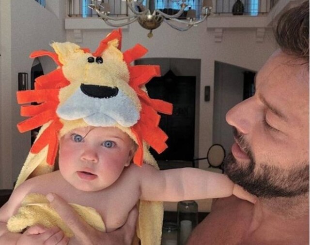 Instagram/@ricky_martin O cantor Ricky Martin e a filha Lúcia.