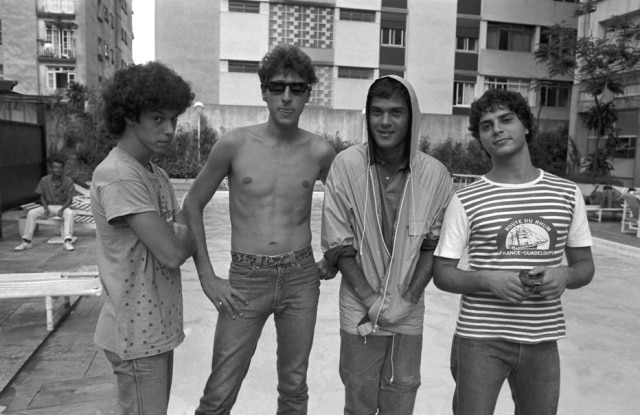 Mário Leite/ Estadão Dé, Guto Goffi, Cazuza e Roberto Frejat, músicos da banda Barão Vermelho, 10/01/1984.