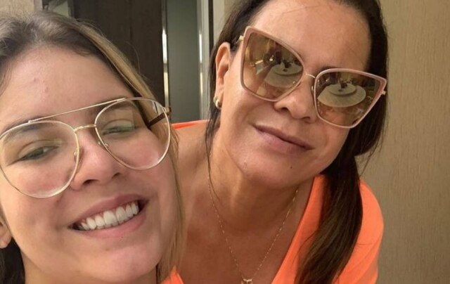 Instagram/ @mariliamendoncacantora Marília Mendonça e a mãe Ruth Moreira
