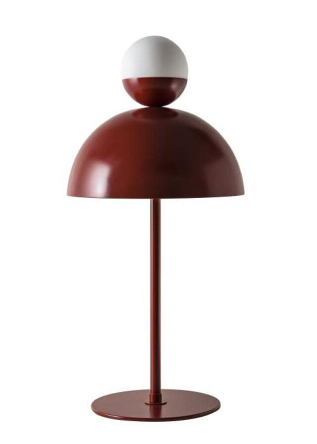Estúdio Ana Neute O abajur Guarda-Chuva, luminária ícone da designer Ana Neute