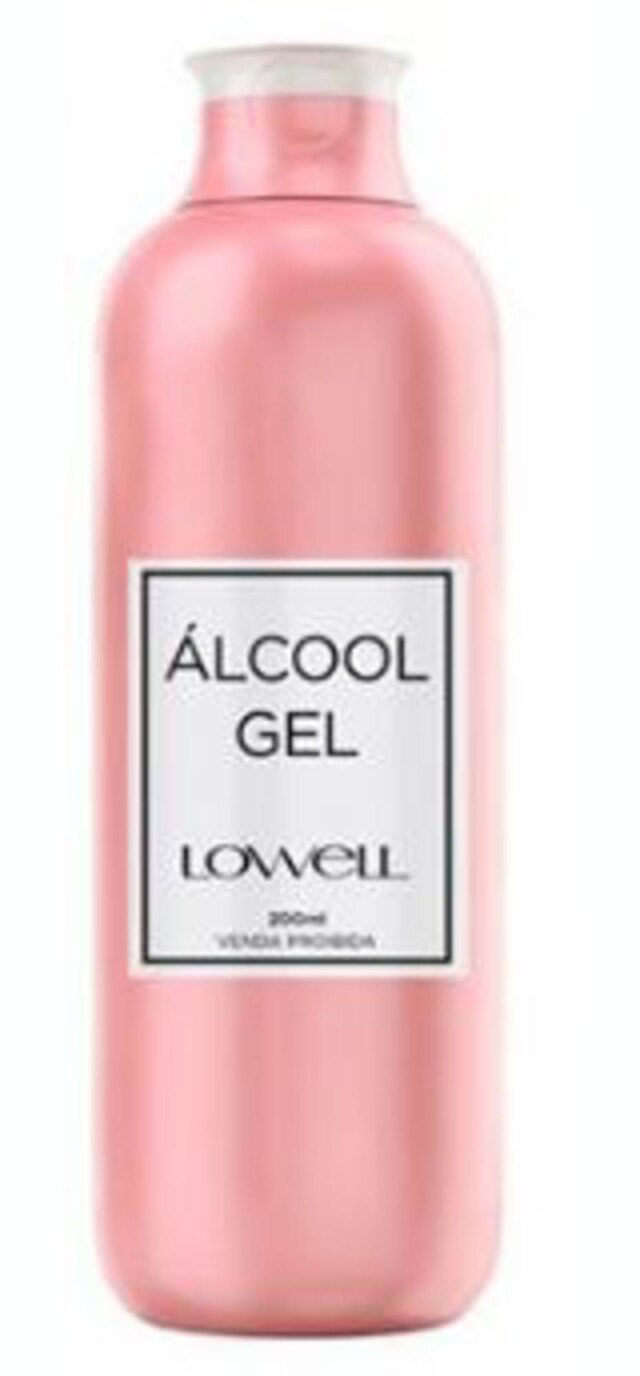 Divulgação Lowell produz mais de cinco mil quilos de álcool em gel para doação no interior de São Paulo.