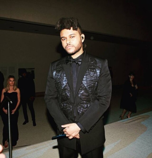 Reprodução/Instagram The Weeknd cancelou os shows de abertura da turnê ANTI de Rihanna, para entrar em estúdio.