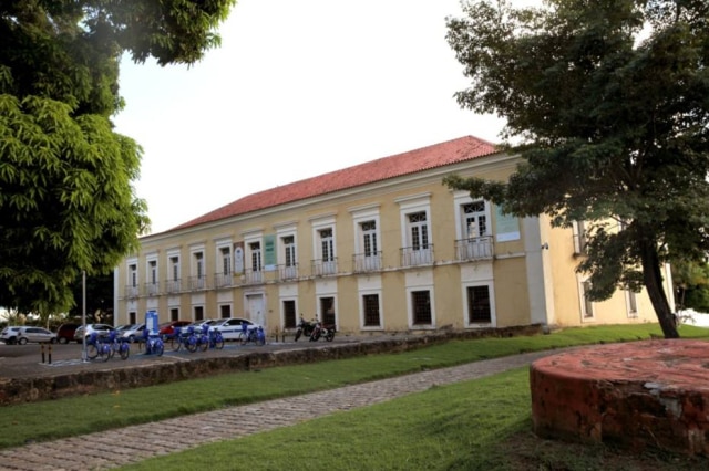 Renata Mesquita|Estadão Casa das 11 Janelas, onde funciona o Museu de Arte Contemporânea de Belém.