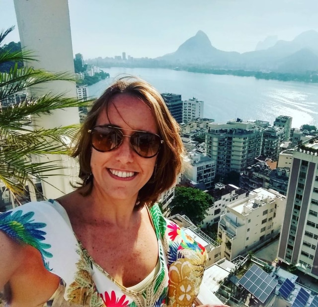 Arquivo pessoal Márcia considera que a touca inglesa tornou o tratamento mais leve.