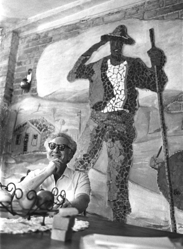 Acervo Estadão O artista plástico Julio Guerra em seu ateliê no bairro de Santo Amaro em 1971.