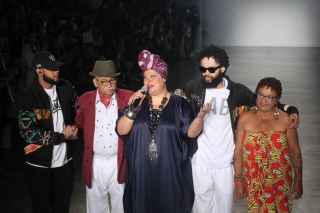 WS1 S?O PAULO - 17/03/ 2017 MODA / SPFW / LAB - VARIEDADES- Desfile da grife Lab no quinto dia da 43? edi??o da S?o Paulo Fashion Week (Outono/Inverno 2017), no Pavilh?o da Bienal, no Parque Ibirapuera, na zona sul da capital paulista, nesta sexta-feira, 17.FOTO:WERTHER SANTANA/ESTAD?O