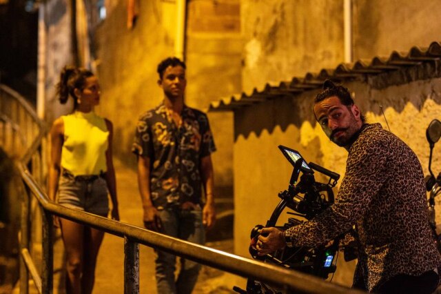 Rachel Tanugi/ Divulgação Jaafar Jackson escolheu o morro do Vidigal para ser o cenário do seu clipe de estreia
