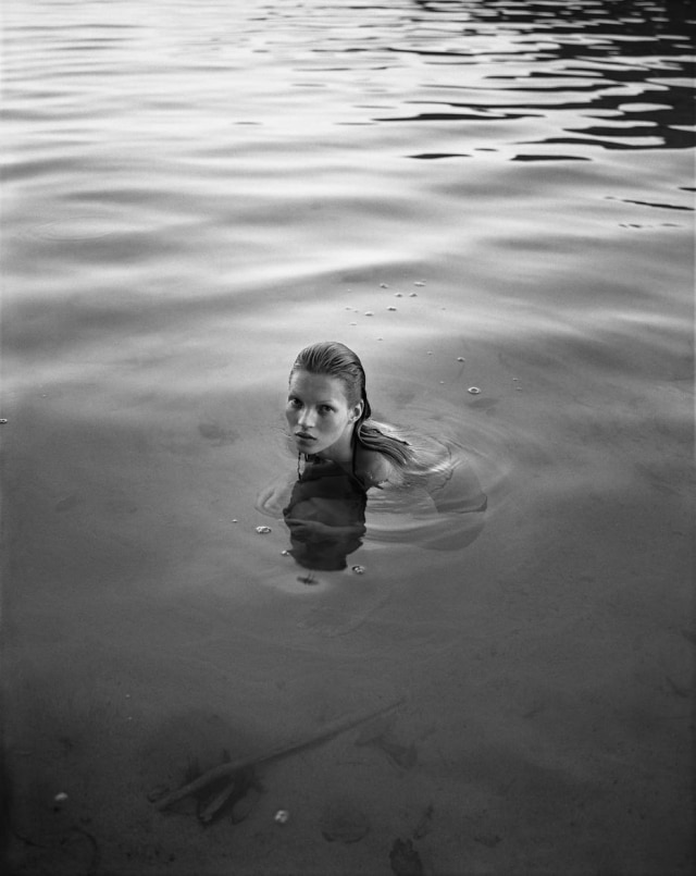 Mario Sorrenti/Cortesia editora Phaidon Editada pela Phaidon, 'Kate by Mario Sorrenti', mostra registros da modelo britânica antes da fama mundial