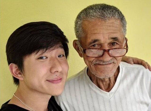 Instagram/@pyonglee Os youtubers Pyon Lee e Nilson Izaias.