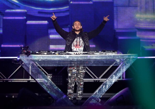 Mario Anzuoni / Reuters O DJ Zedd durante apresentação no iHeartRadio Wango Tango em Carson, Califórnia, nos Estados Unidos, em 1º de junho de 2019.