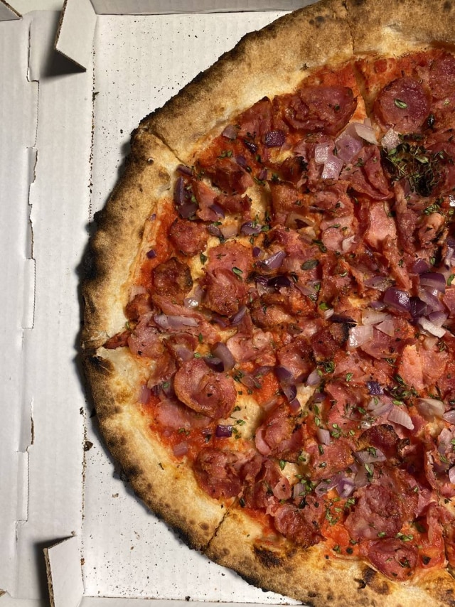 Patrícia Ferraz/Estadão Pizza amatriciana Pizza da Mooca