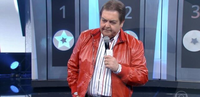 Reprodução Faustão soltou mais uma 'pérola' de mau gosto neste domingo