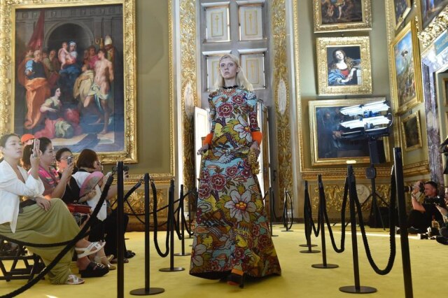 EFE/MAURIZIO DEGL INNOCENTI A estética dos vestidos foi inspirada nas princesas renascentistas