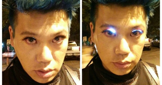 Facebook/FlashesLEDlashes As baterias do cílios com LED ficam atrás das orelhas