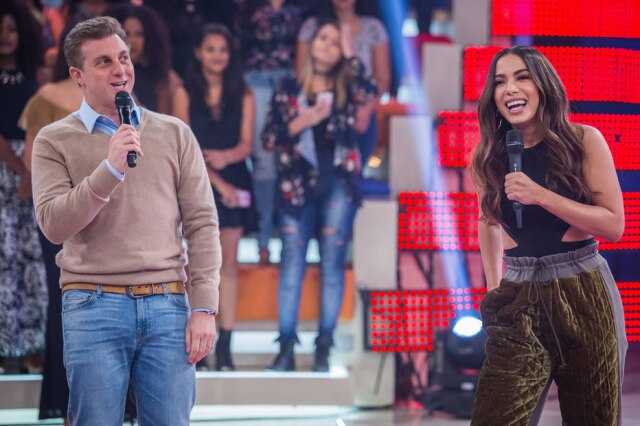 Artur Meninea/Globo Anitta participou do programa 'Caldeirão do Huck', na Globo