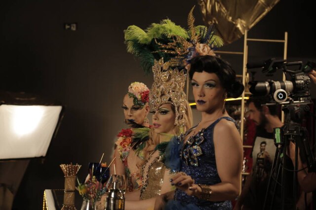 João Monteiro/E! Entertainment Brasil/Divulgação Rita Von Hunty, Penelopy Jean e Ikaro Kadoshi, drags que vão transformar mulheres no 'Drag me as a Queen', nova atração do E!.